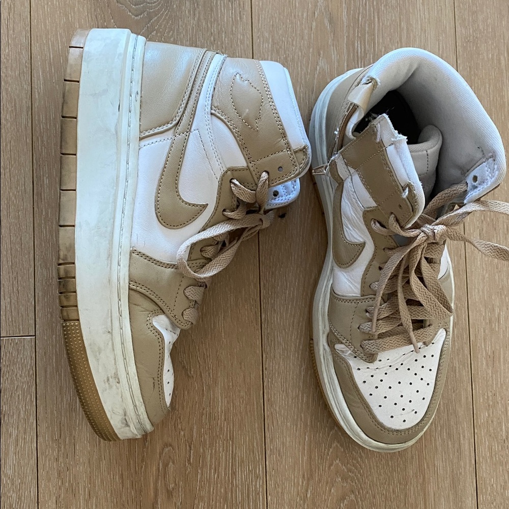 Nike Air Jordan 1 Elevate High Tops Women’s Size 8
